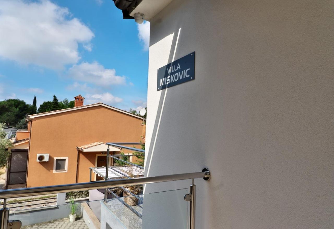 Villa Miskovic バニョレ エクステリア 写真